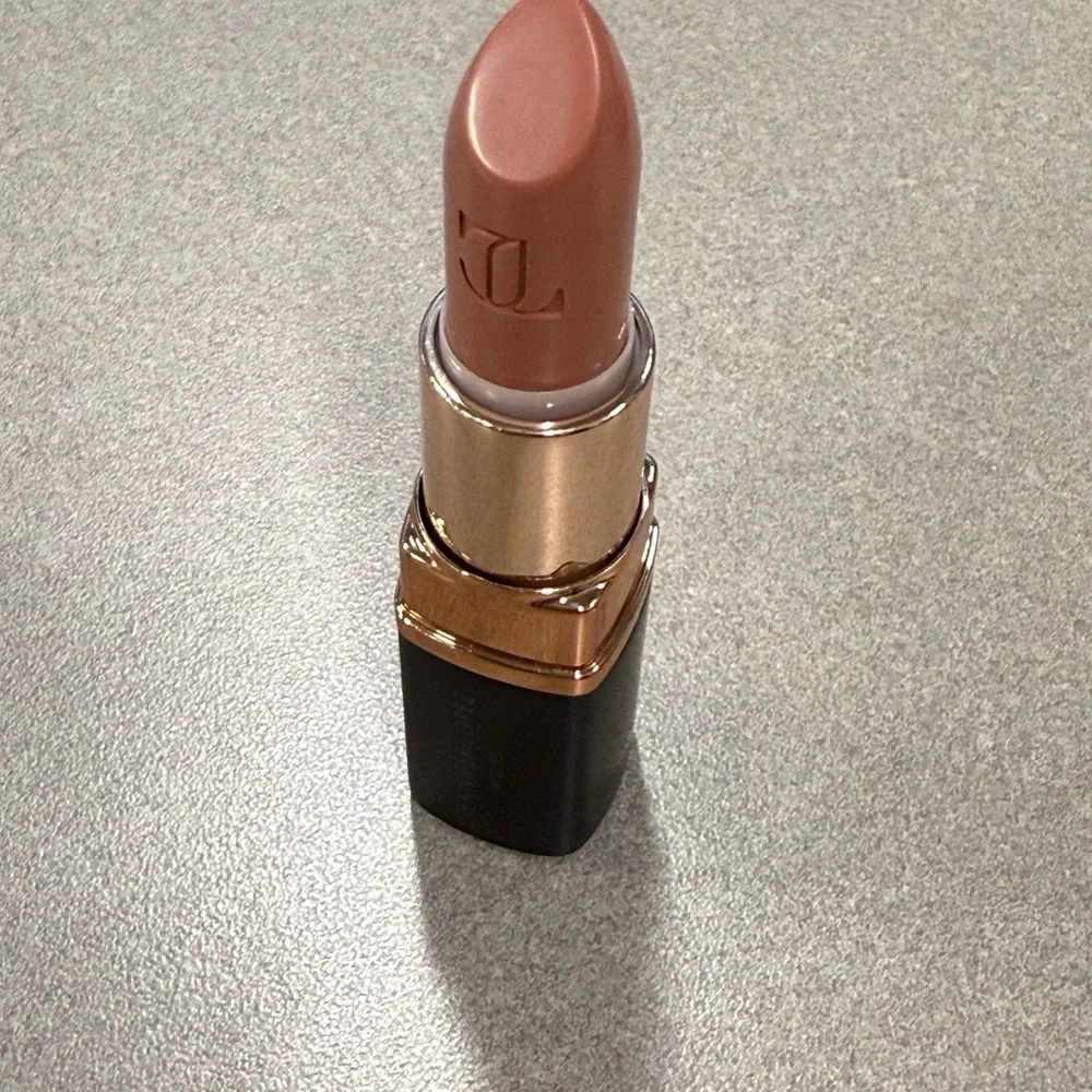 Inglot x Jennifer Lopez limited edition Soft Pink Lipstick j217